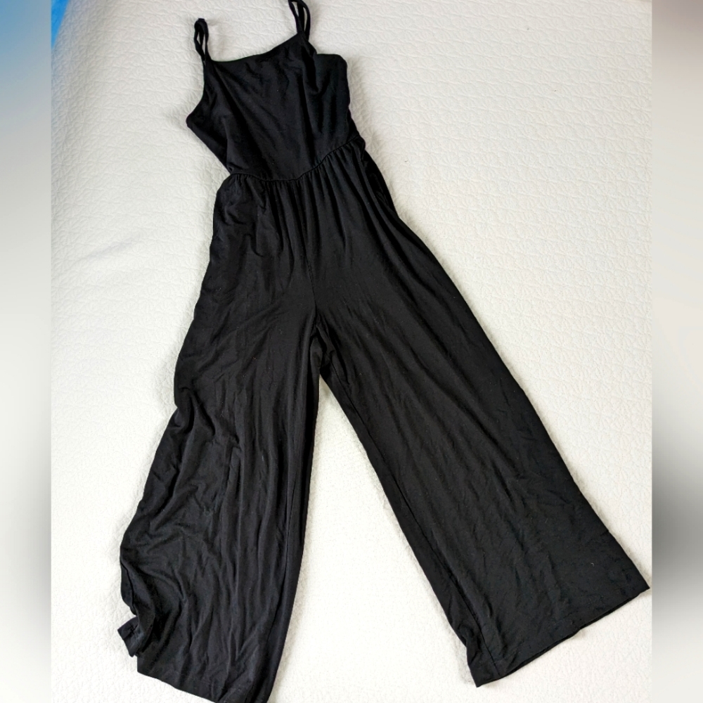 Cropped knit black wide leg jumpsuit